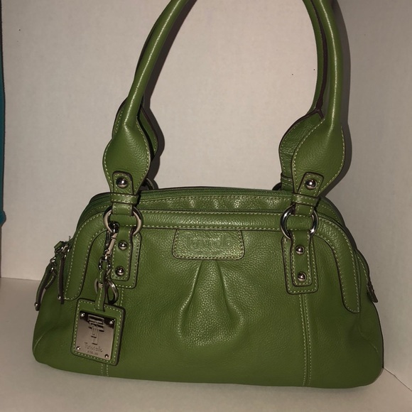 Tignanello Handbags - Tignanello Green Leather Zip Shoulder Handbag EUC